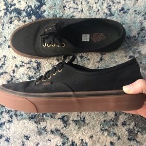 Black Vans Gum Authentic